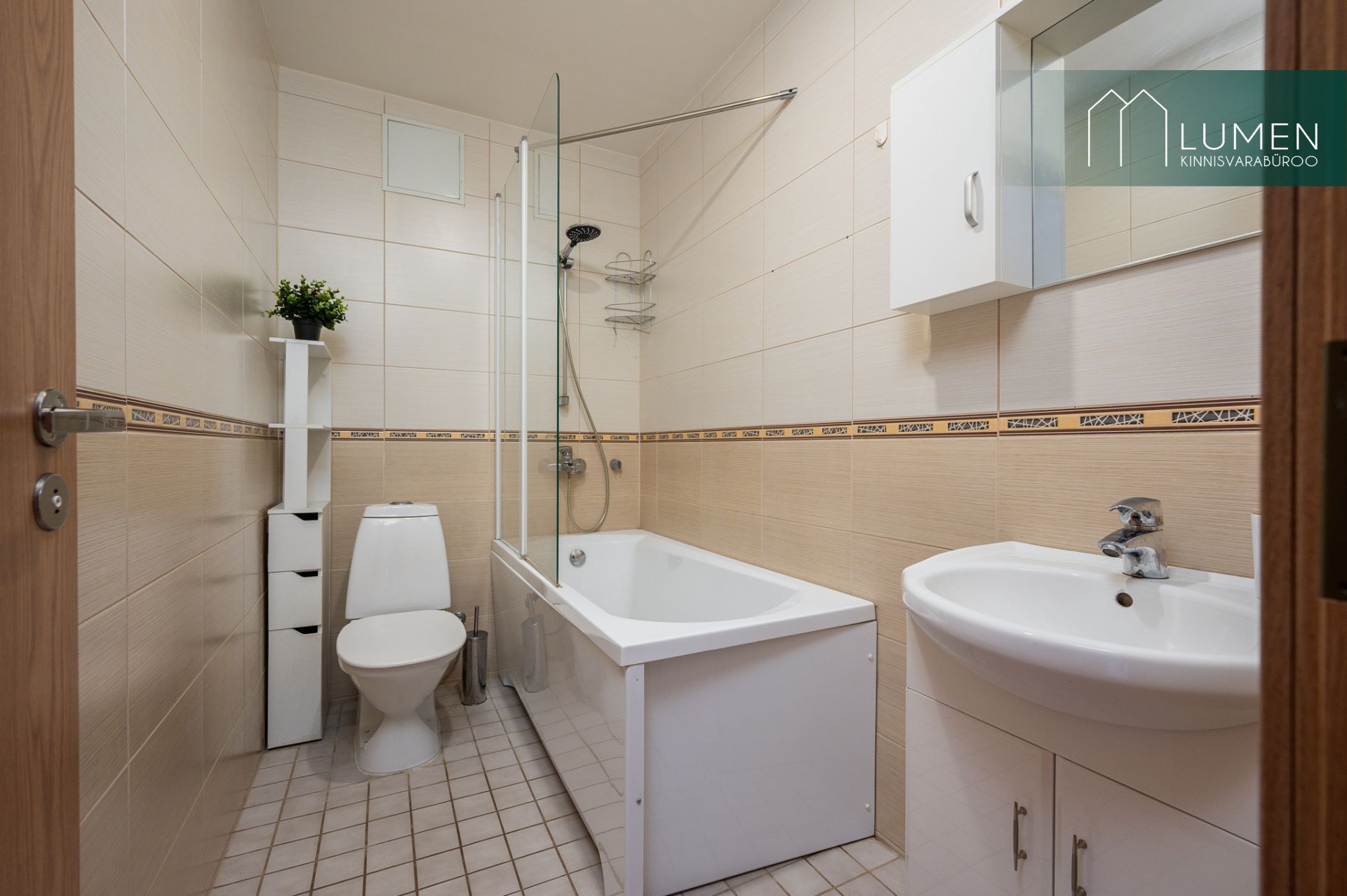 Tartu maakond, Luunja vald, Lohkva küla Salu tee 2/1