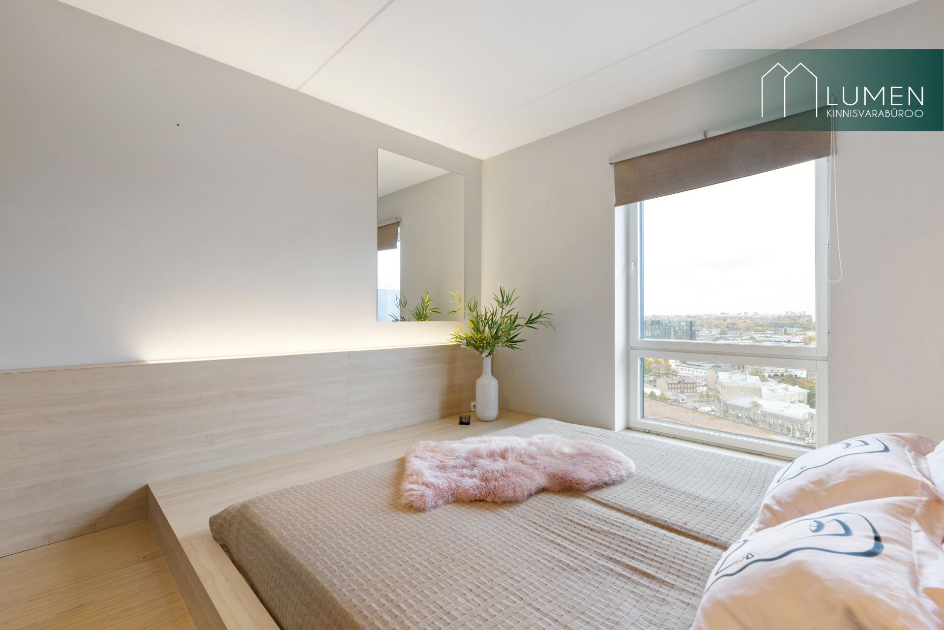 Harju maakond, Tallinn, Kesklinna linnaosa Maakri 36