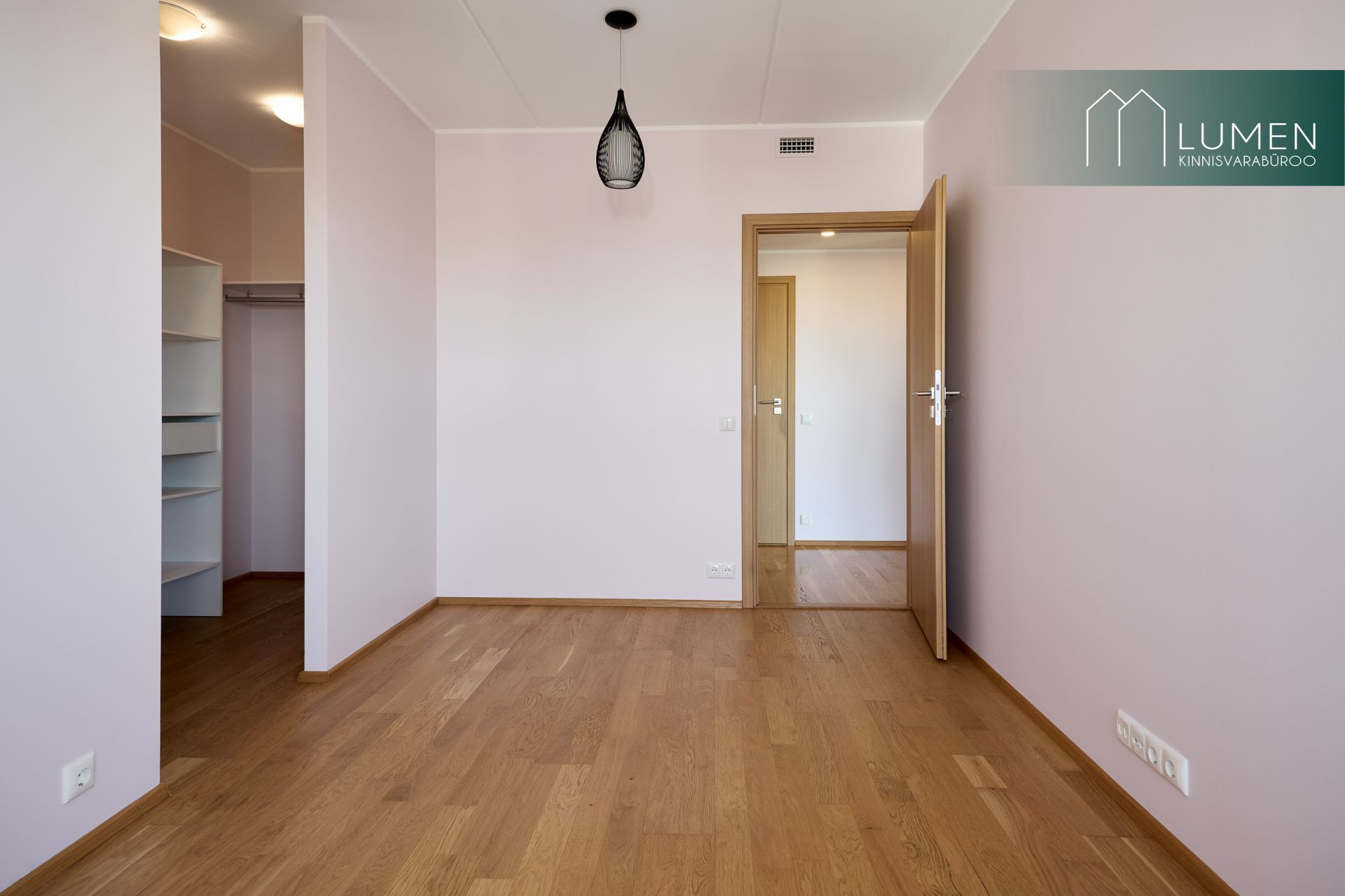 Harju maakond, Tallinn, Mustamäe linnaosa Pöörise 18